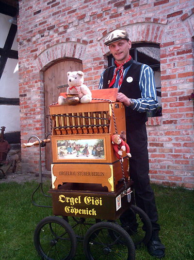 eisi zeesen